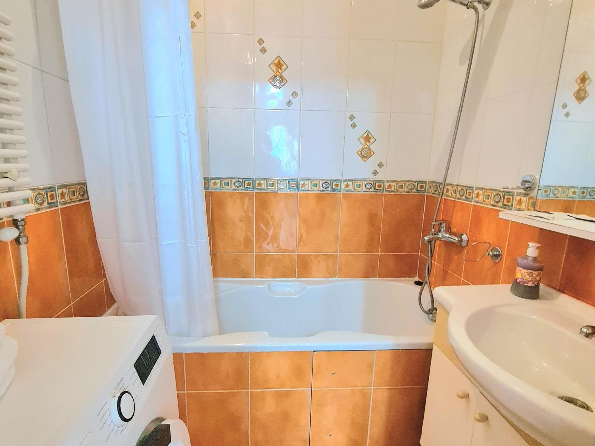 Stefan Cel Mare Apartment คีชีเนา ภายนอก รูปภาพ