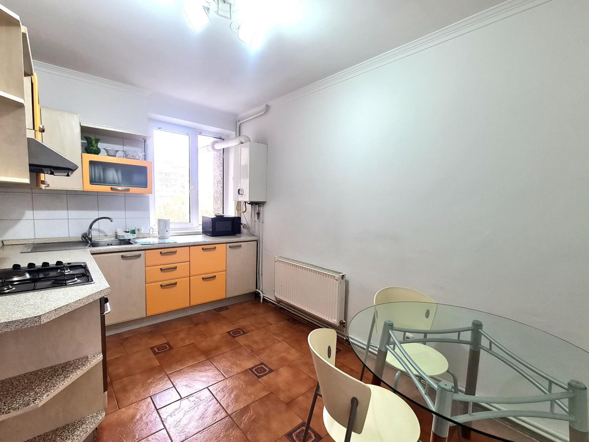 Stefan Cel Mare Apartment คีชีเนา ภายนอก รูปภาพ